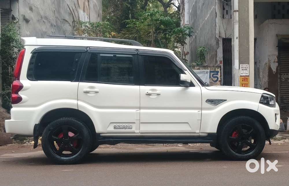 Mahindra Scorpio S11 Mt 7s, 2020, Diesel