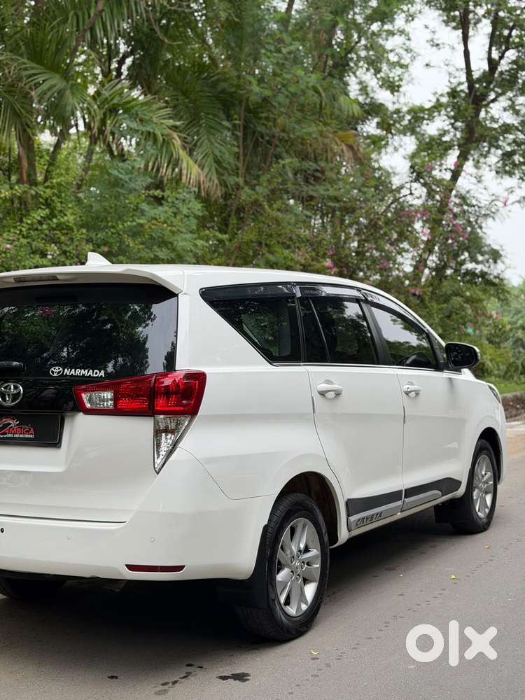 Toyota Innova Crysta 2.4 Gx Mt, 2023, Diesel