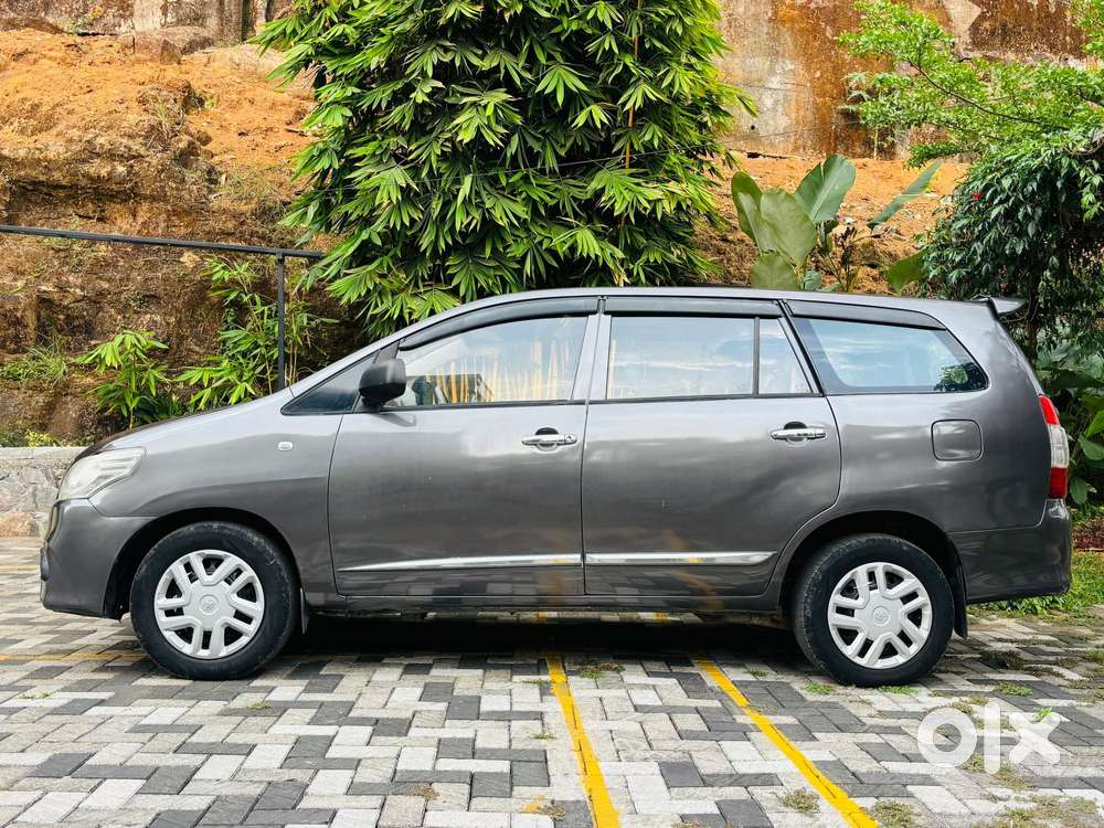 Toyota Innova 2.5 G (diesel) 7 Seater, 2006, Diesel