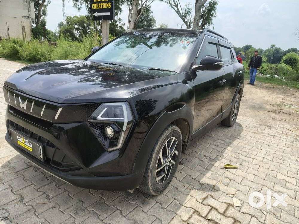 Mahindra Xuv 3xo Ax5 1.5 Diesel Autoshift Plus, 2024, Diesel