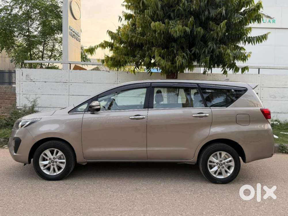 Toyota Innova Crysta 2.8 Gx At 7 Str, 2020, Diesel