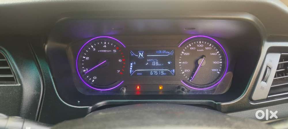 Mahindra Marazzo M2, 2019, Diesel