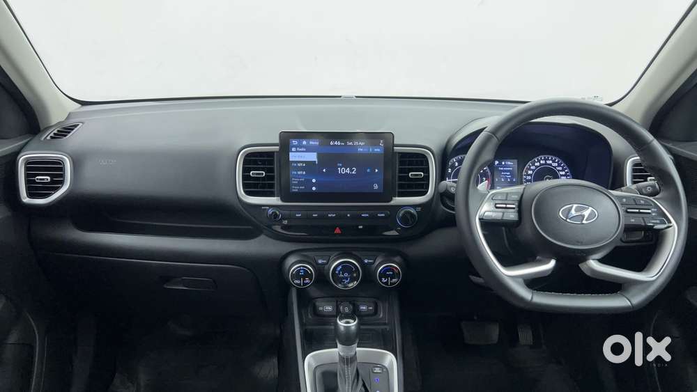 Hyundai Venue Sx Plus Turbo Dct, 2022, Petrol
