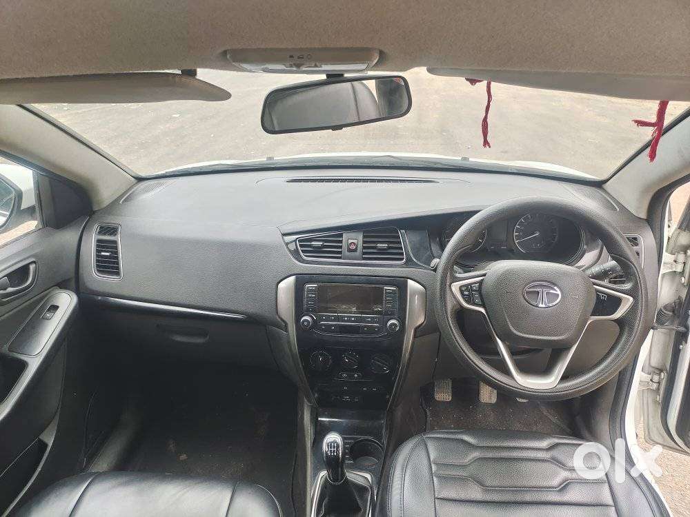 Tata Bolt Revotron Xm, 2015, Petrol