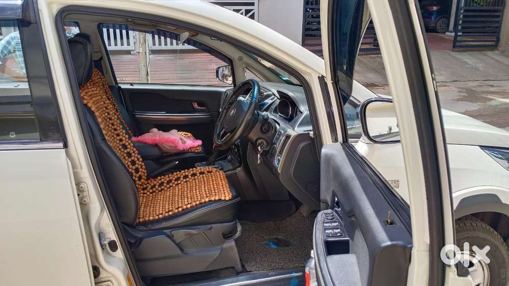 Tata Hexa Xma, 2017