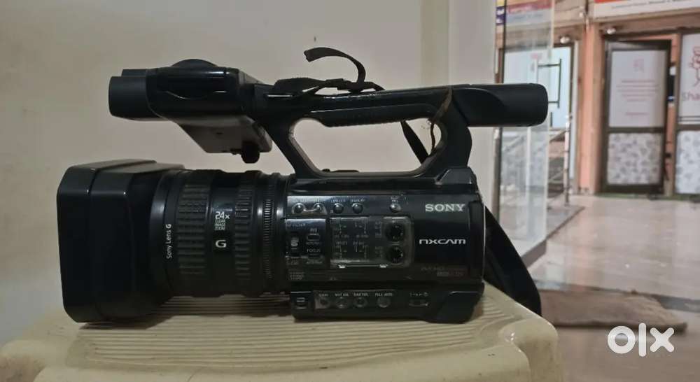 Sony nx100 Cameras Lenses 1821230433