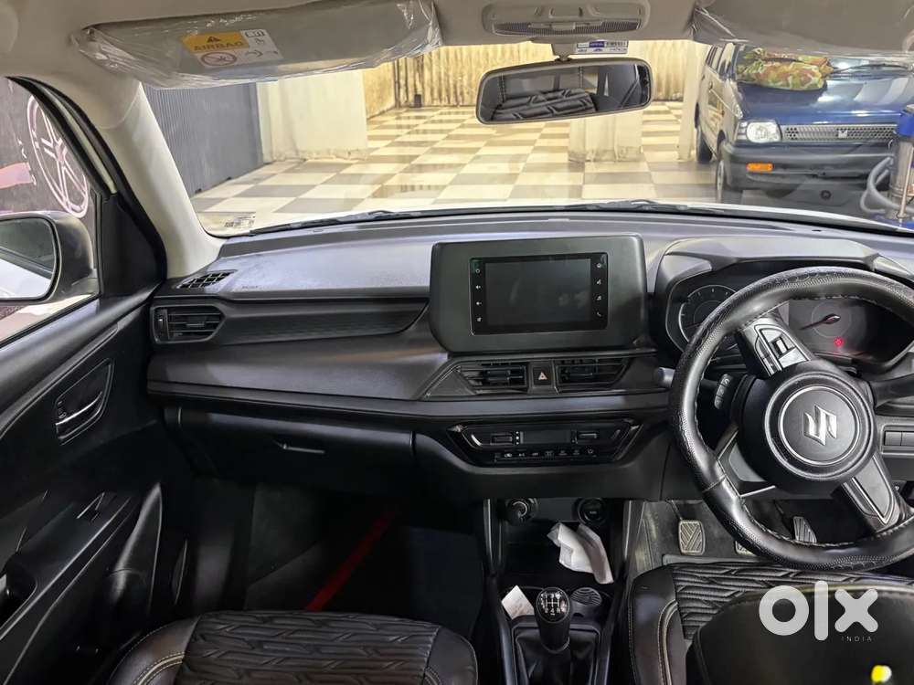 Maruti Suzuki Swift Vxi, 2024, Petrol