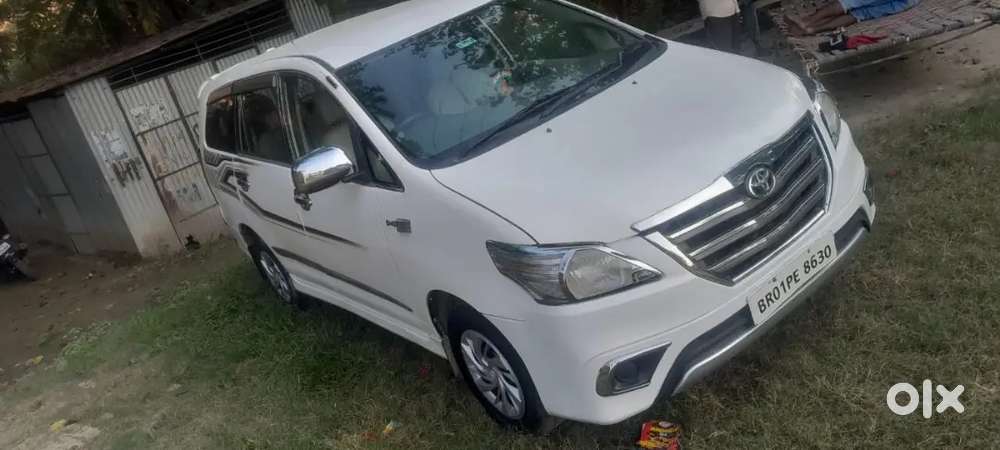 Toyota Innova Diesel 2014