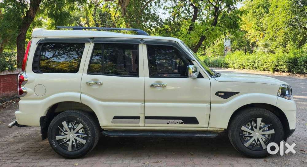 Mahindra Scorpio Classic 2.2 S Mt 7 Str, 2024, Diesel