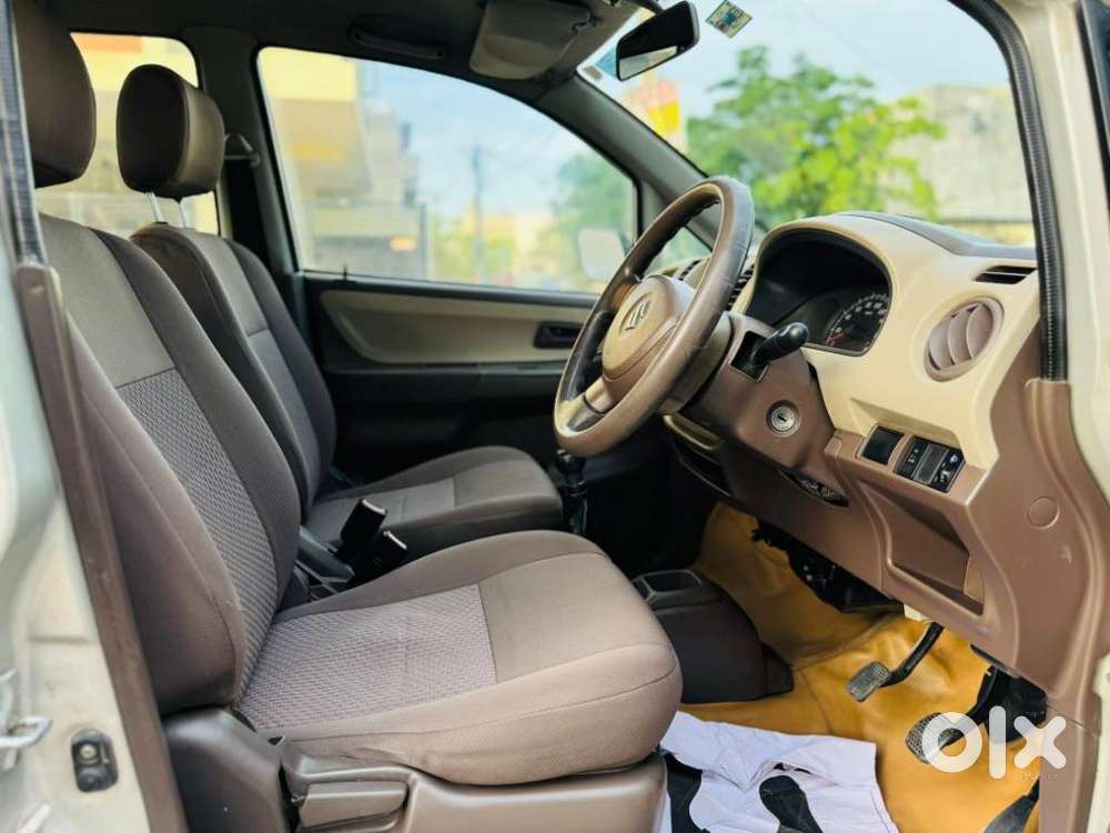 Maruti Suzuki Zen Estilo Lxi Bs Iv, 2010, Petrol