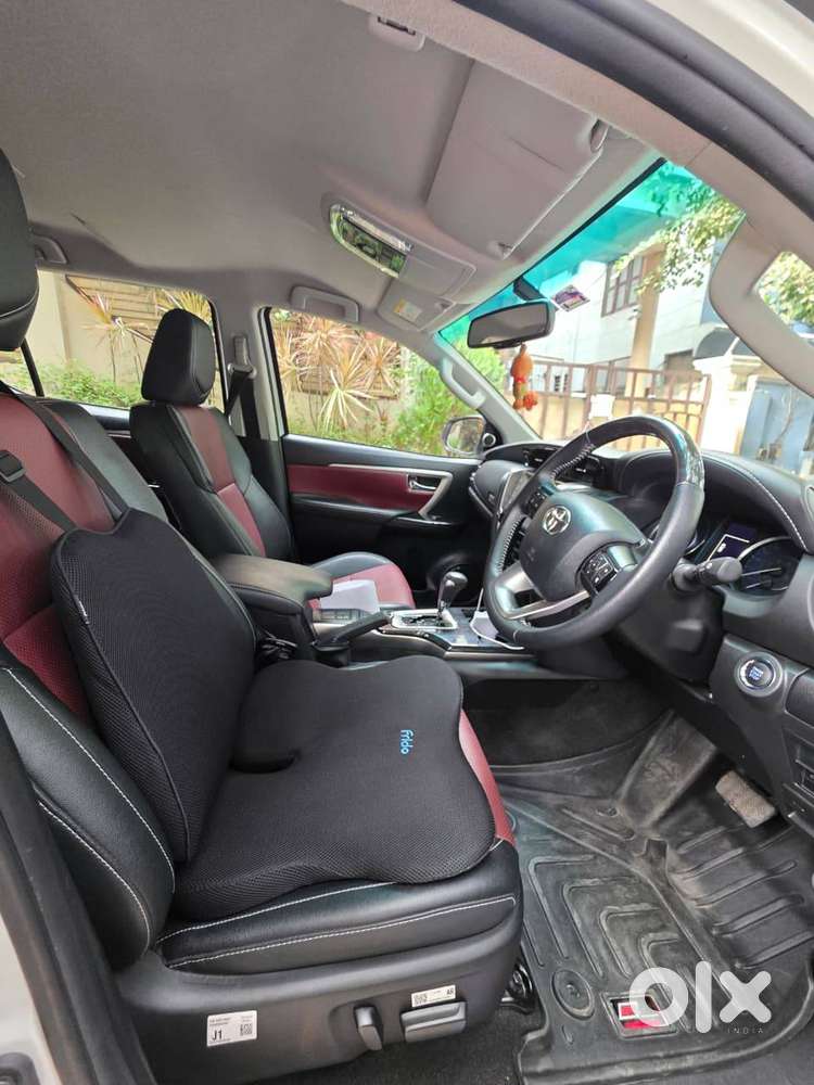 Toyota Fortuner Leader 2025