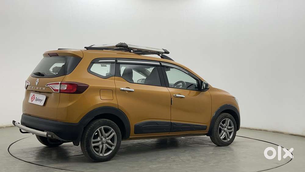Renault Triber Rxz, 2021, Petrol