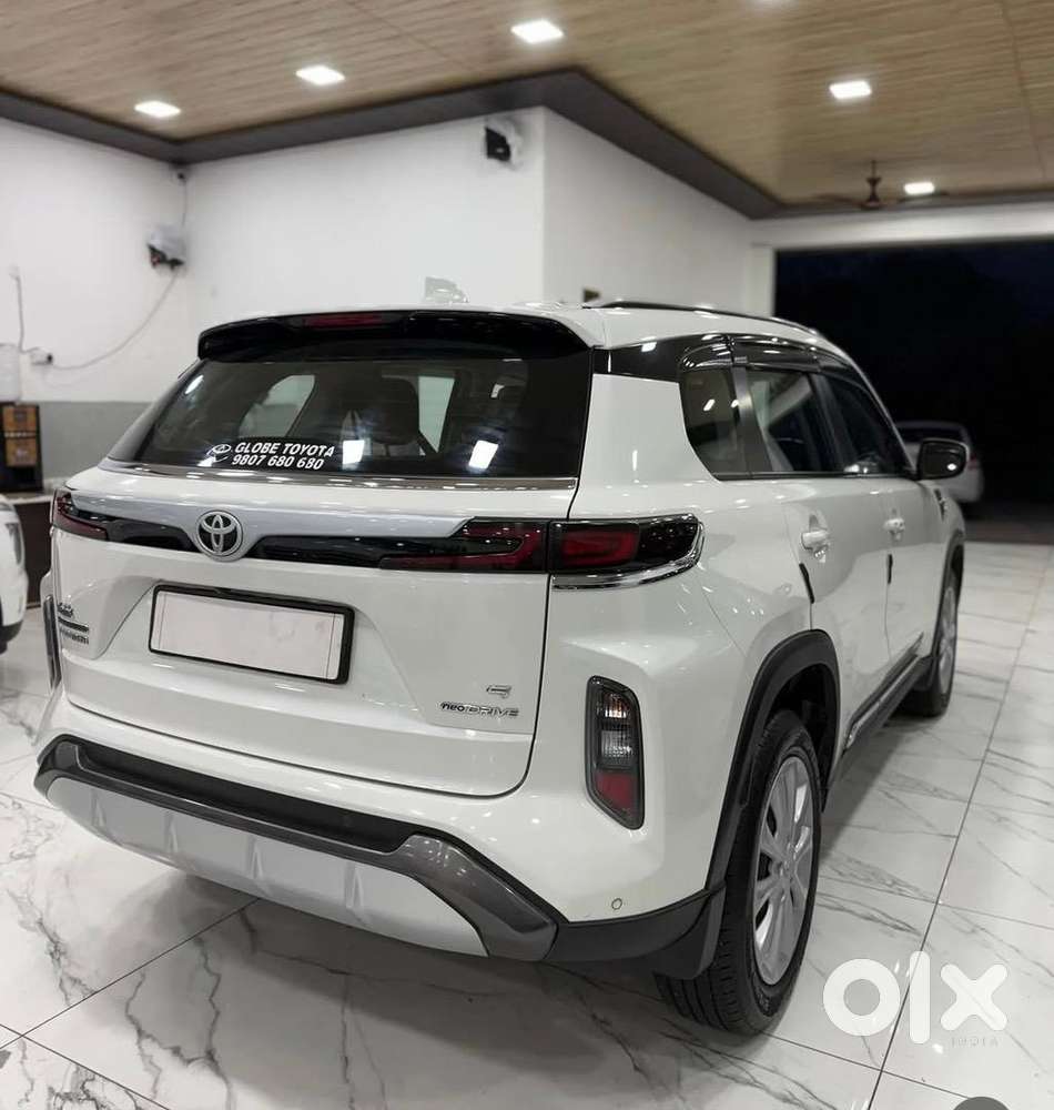 Toyota Urban Cruiser Hyryder 2024 Petrol 41000 Km Driven