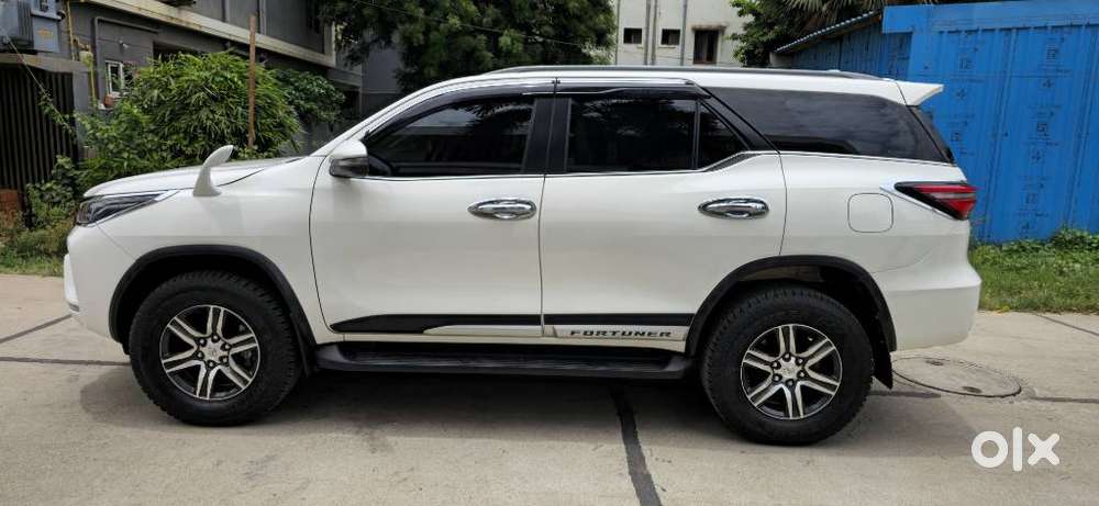 Toyota Fortuner Legender 4x2 At 2.8, 2022, Diesel