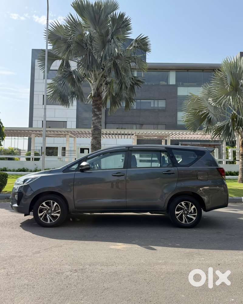 Toyota Innova Crysta 2.8 Gx At, 2021, Diesel