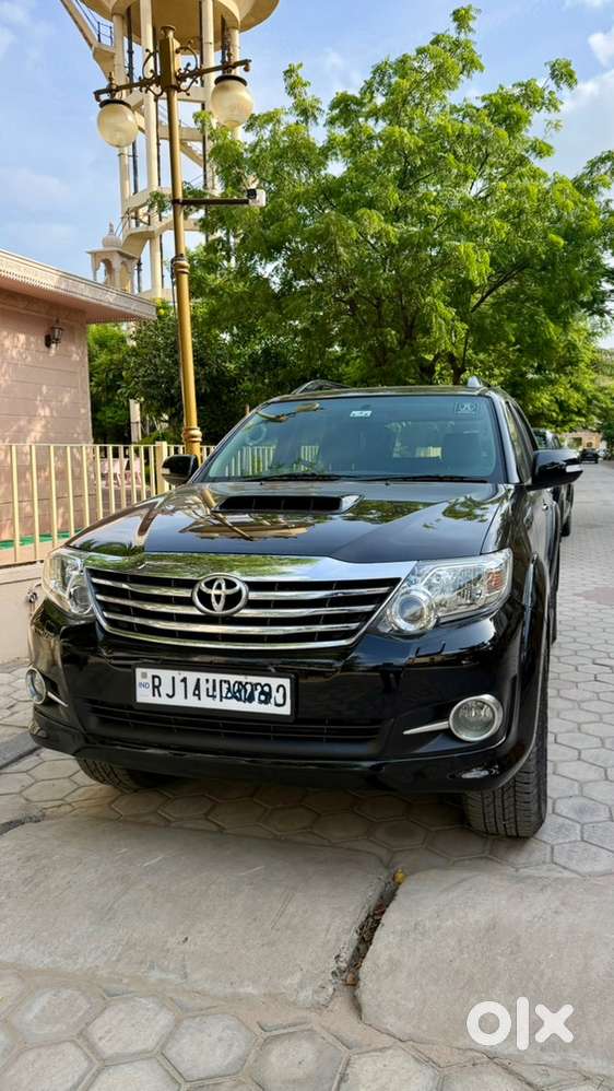 Toyota Fortuner 2012 Diesel Well Maintained
