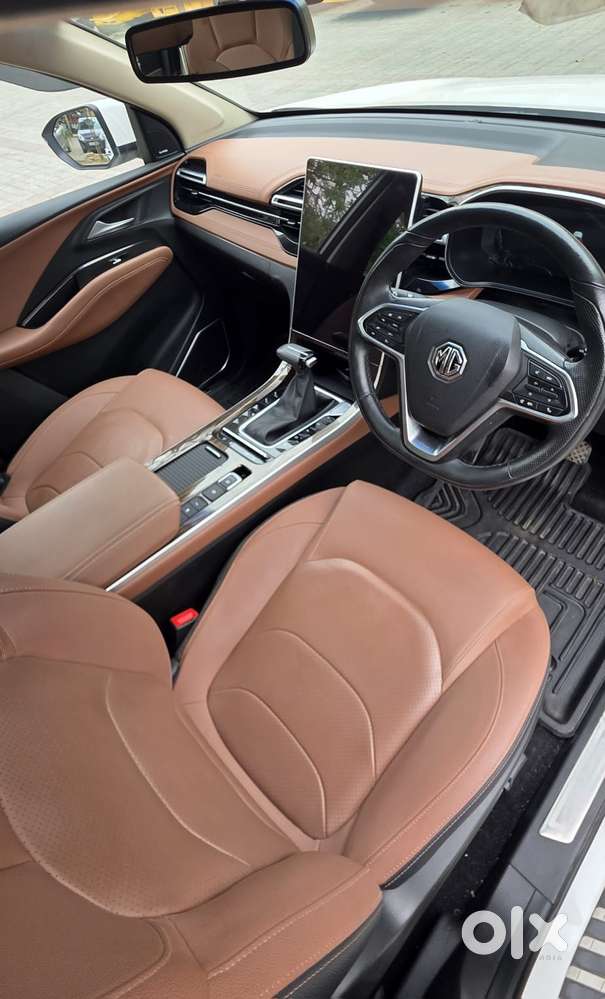 Mg Hector Plus, 2023, Petrol