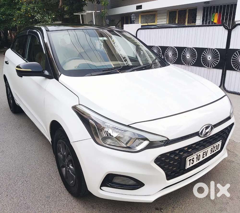 Hyundai I20  Sportz 1.2 Vtvt Petrol (2020)