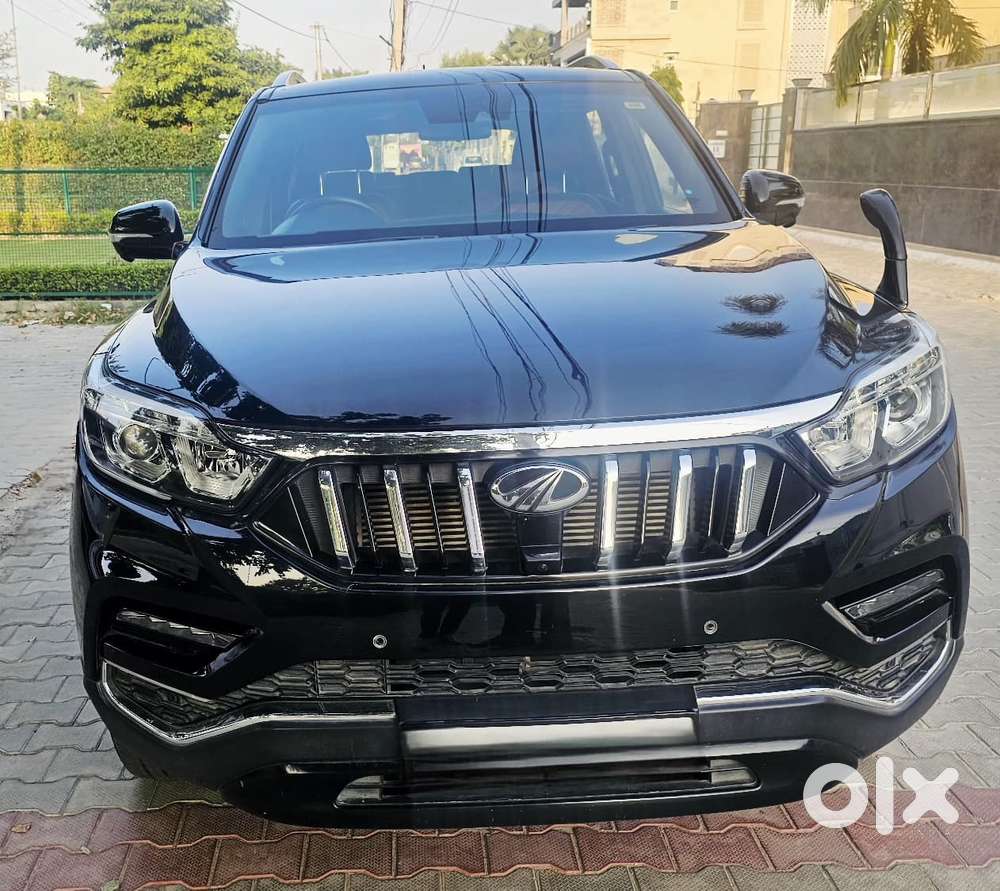 Mahindra Alturas G4 4x2 At, 2023, Diesel