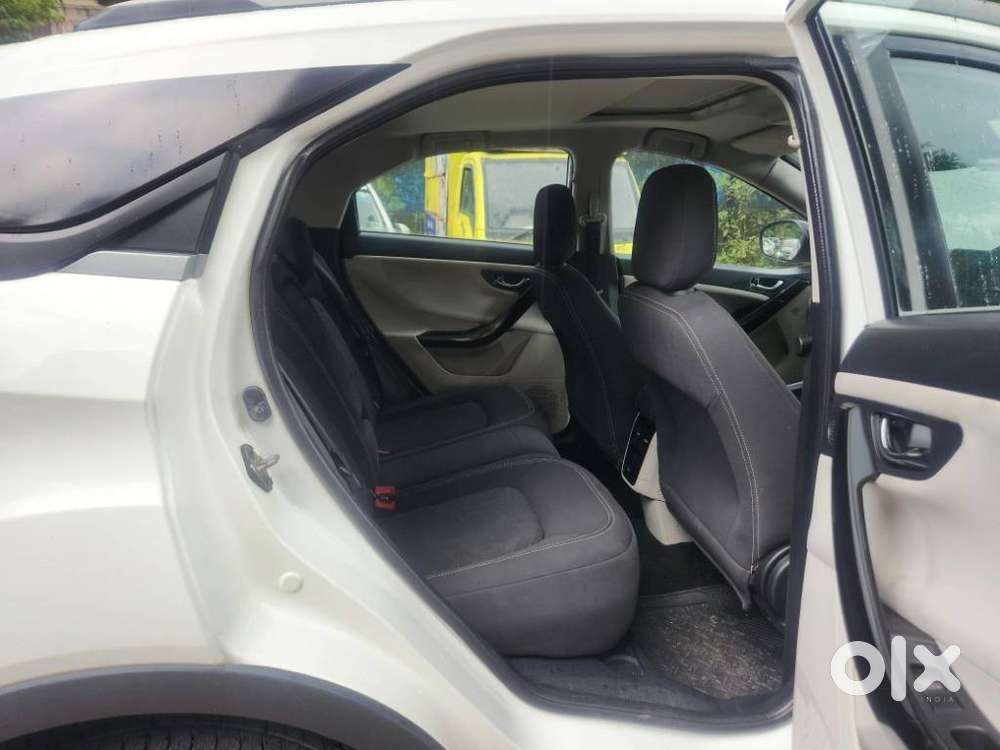 Tata Nexon 1.2 Revotron Xza Plus (o) Amt, 2021, Petrol