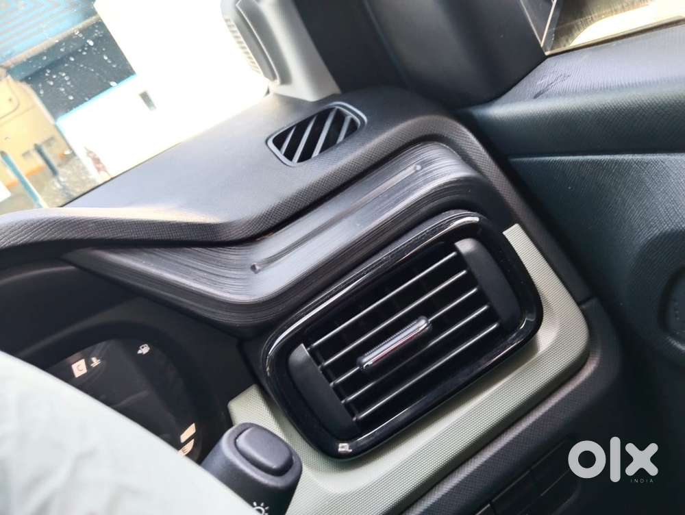 Tata Punch Adventure Plus Amt Petrol 2025 Nov