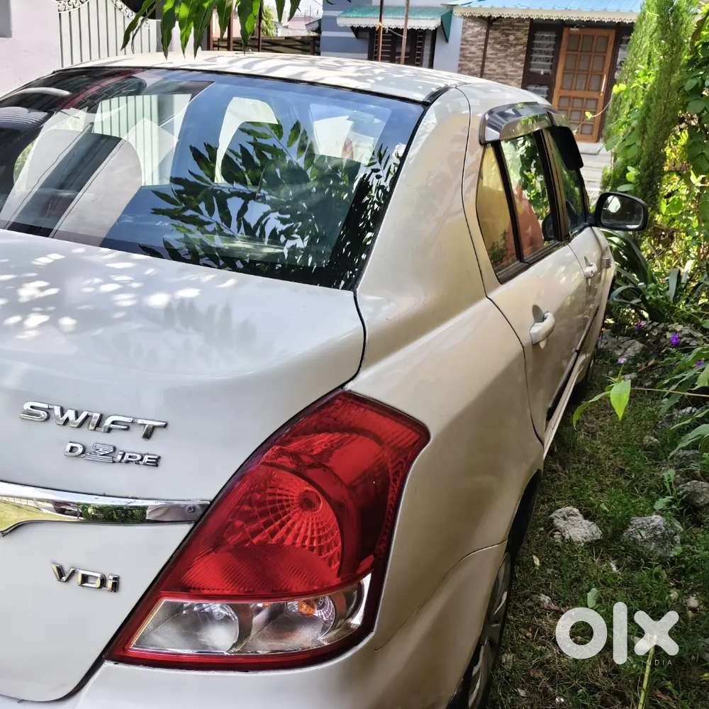 Swift Dzire Vdi 152000/rs