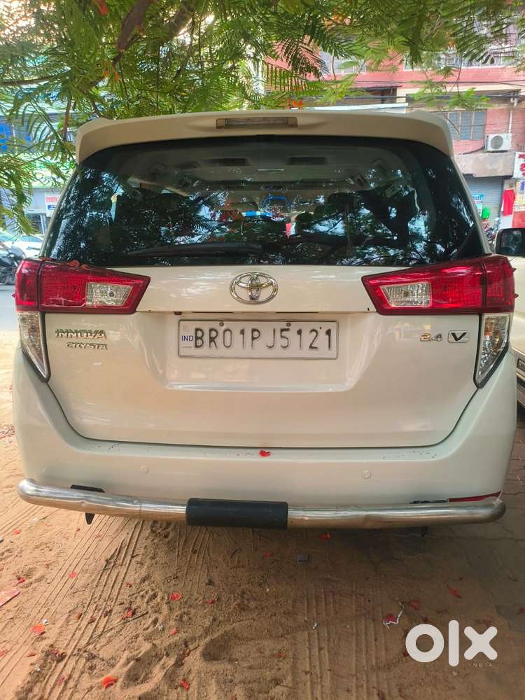 Toyota Innova Crysta 2.4 V 7 Str, 2018, Diesel