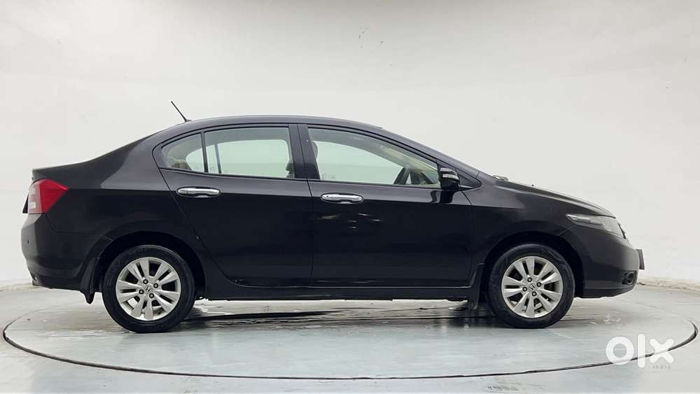 Honda City V Mt, 2013, Petrol