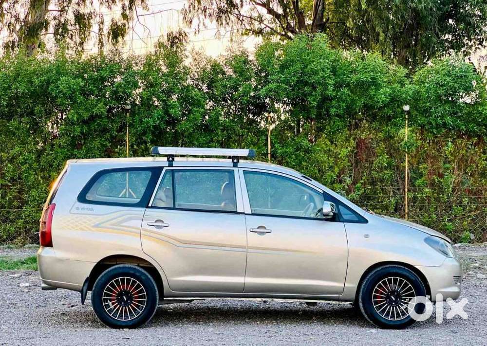 Toyota Innova 2.5 G (diesel) 8 Seater, 2008, Diesel