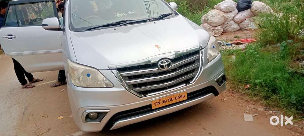 Toyota Innova 2013 Diesel 381233 Km Driven