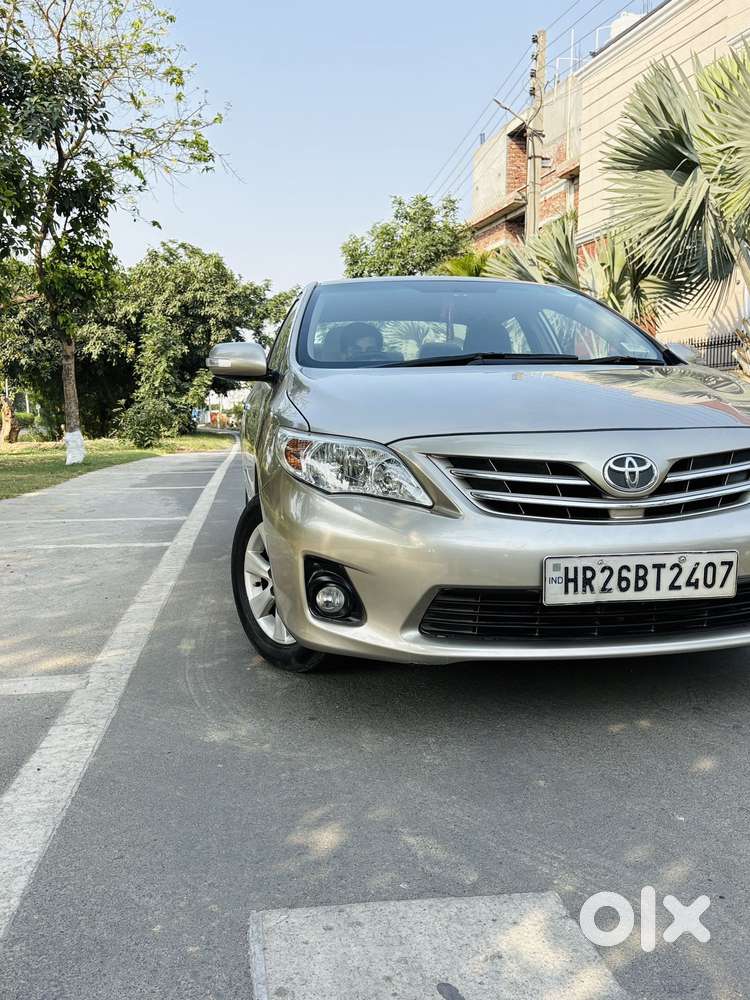 Toyota Corolla Altis 1.8 Sportz, 2012, Petrol