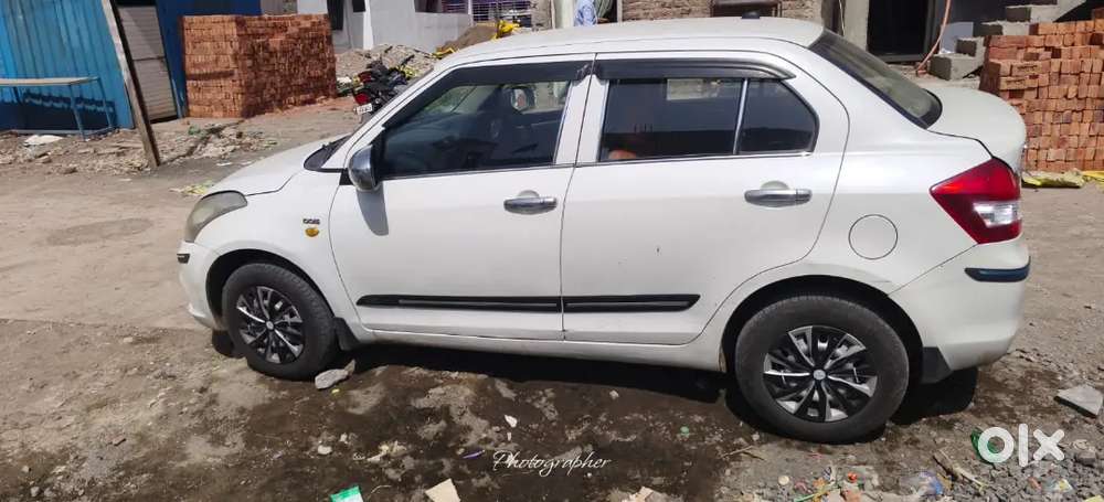 Maruti Suzuki Dzire 2018 Diesel 141956 Km Driven