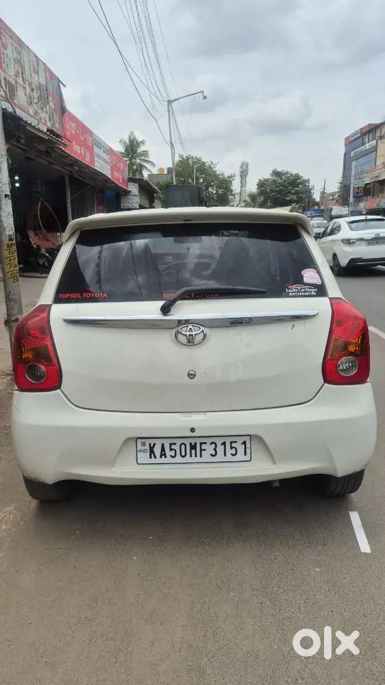 Toyota Etios Liva 2011