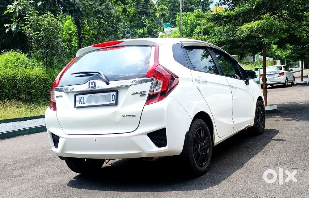 Honda Jazz S Petrol
2017 Last Model 
Driven 45000 Km