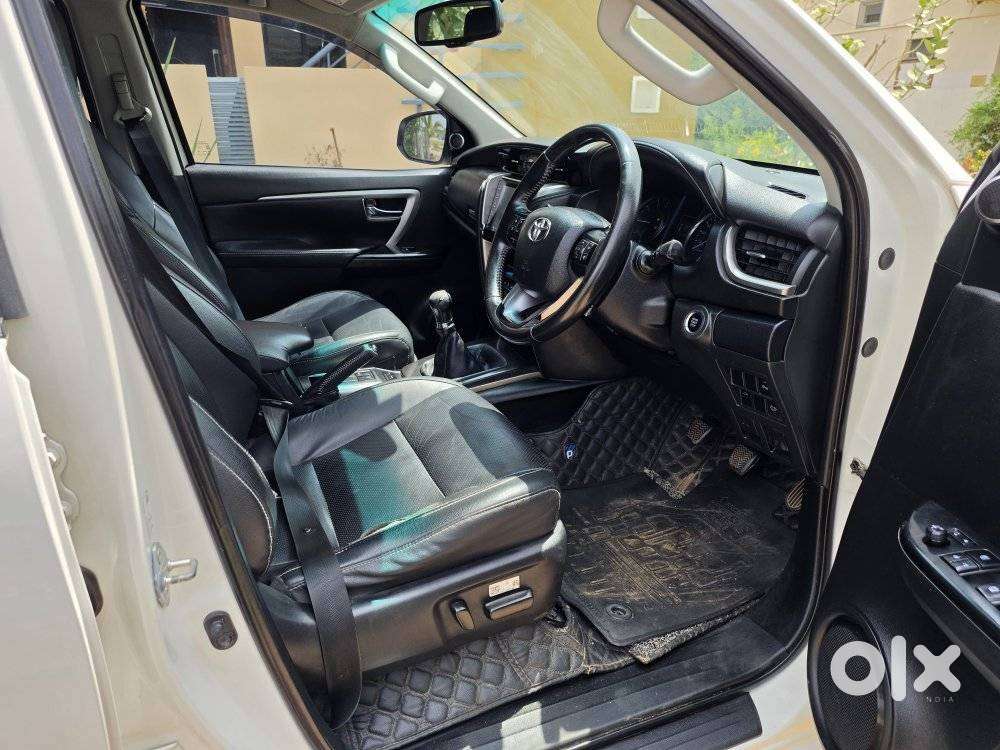 Toyota Fortuner 4x2 Mt 2.8 Diesel, 2021, Diesel