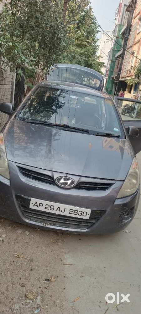 Hundai I20 Magna,manual,petrol, Goodcondition,wellmeintanace,no Damage
