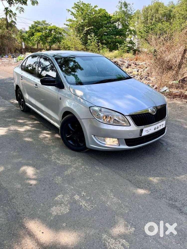 Skoda Rapid 1.5 Elegance Tdi Mt, 2012, Diesel