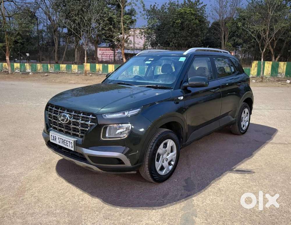Hyundai Venue S 1.2 Petrol, 2021, Petrol