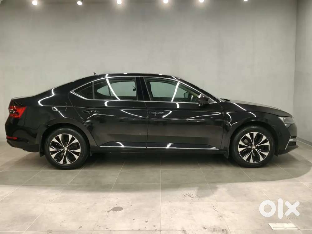 Skoda Superb 2.0 L&k Tsi At, 2021, Petrol