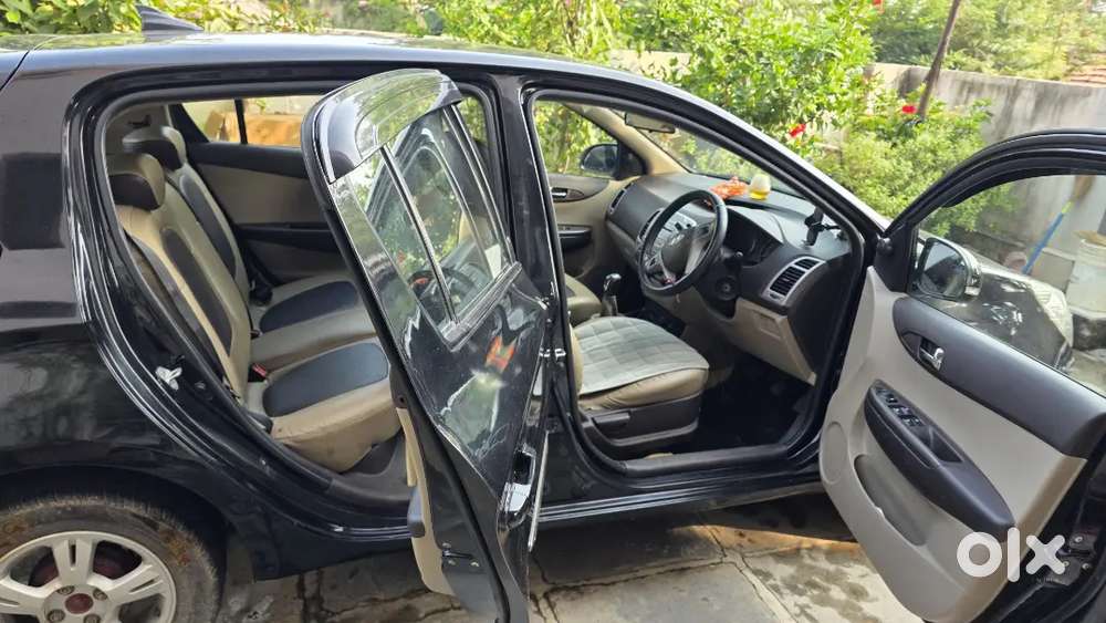 Hyundai I20 Sportz 2010
