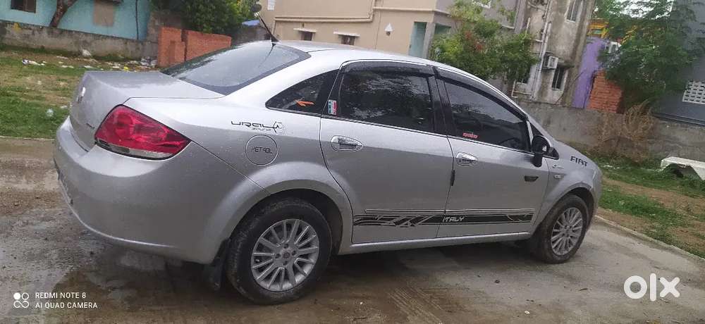 Fiat Linea Emotion 2012
