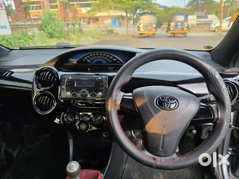 Car Toyota Etios Liva Diesel