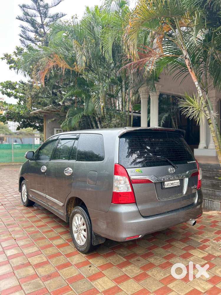 Toyota Innova 2.5 V 7 Str, 2014, Diesel