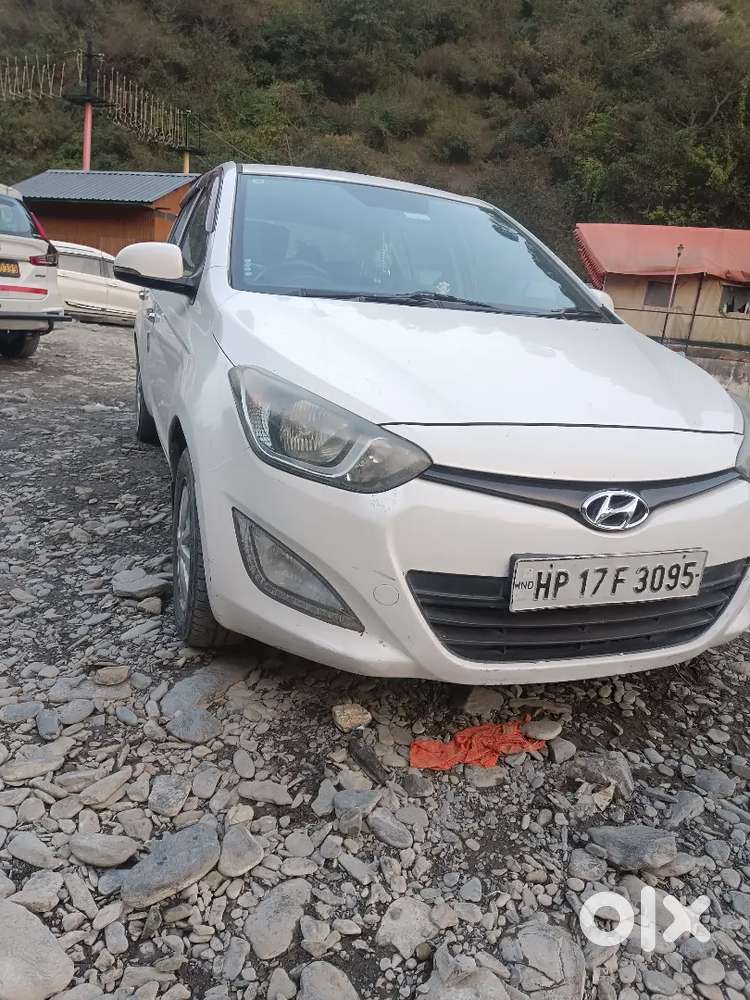 Hyundai I20 2014 Diesel Well Maintained Top Model