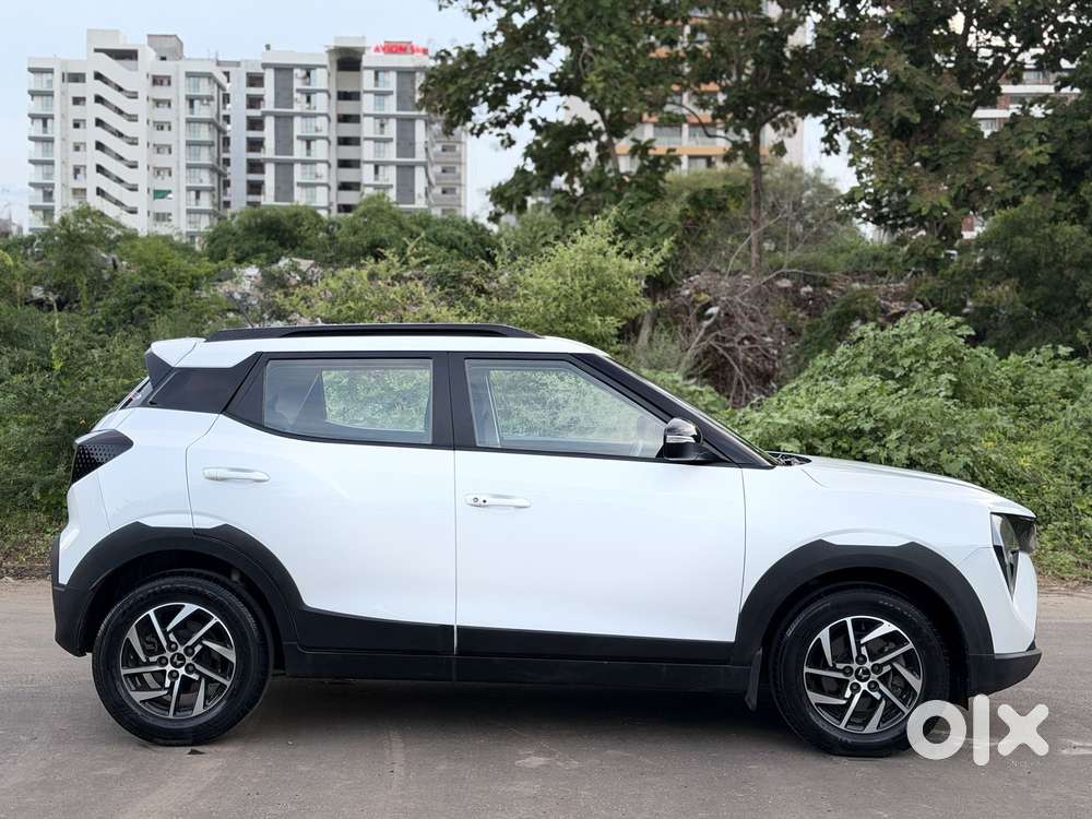 Mahindra Xuv 3xo Ax5 1.5 Diesel Autoshift Plus, 2025, Diesel