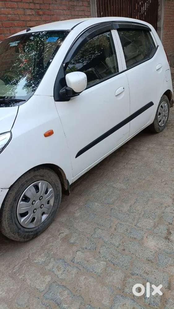 Hyundai I10 Sportz Petrol 2012