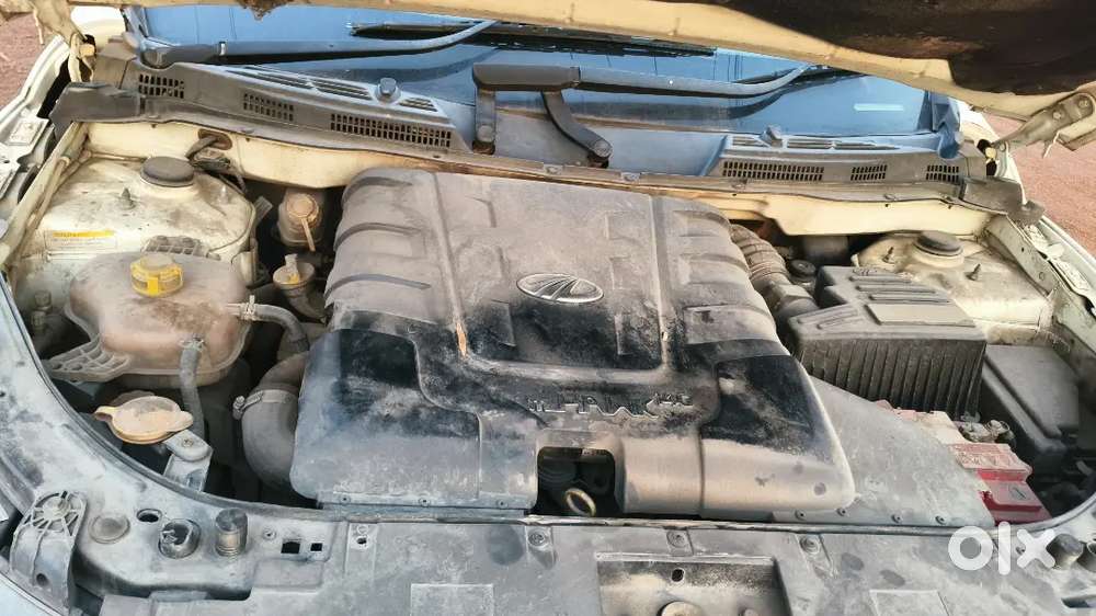 Mahindra Xuv500 2016 Diesel 92635 Km Driven