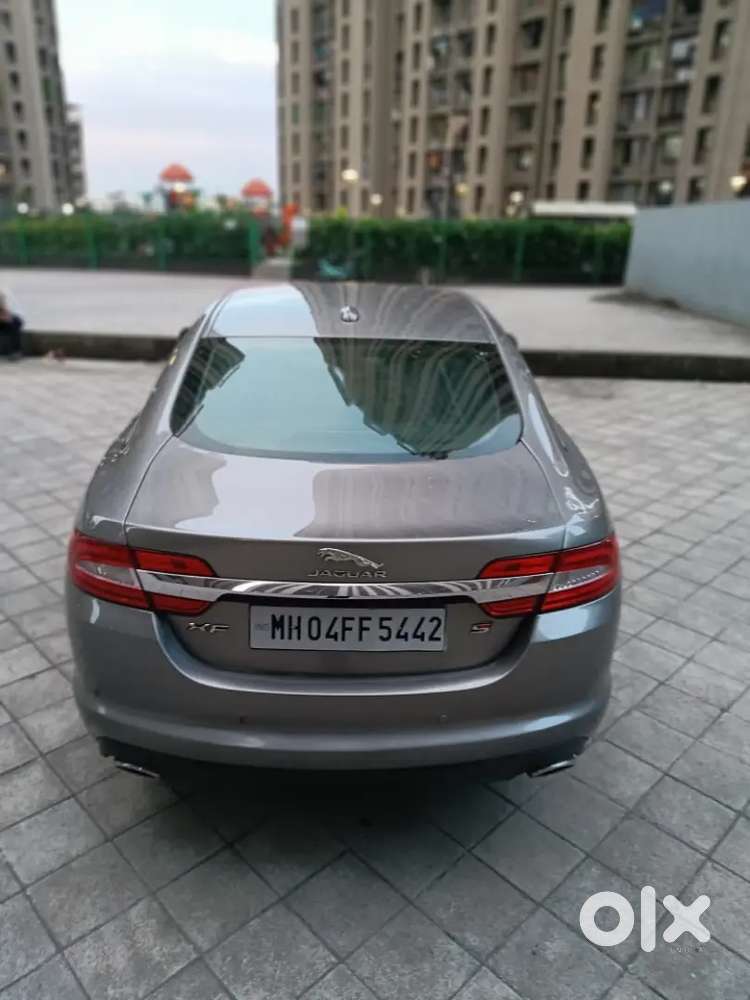 Jaguar Xf 2012 Diesel 120000 Km Driven