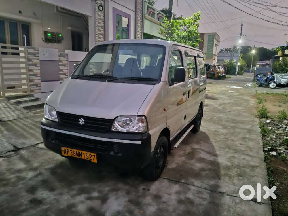 Ecco 7 Str Cng Petrol