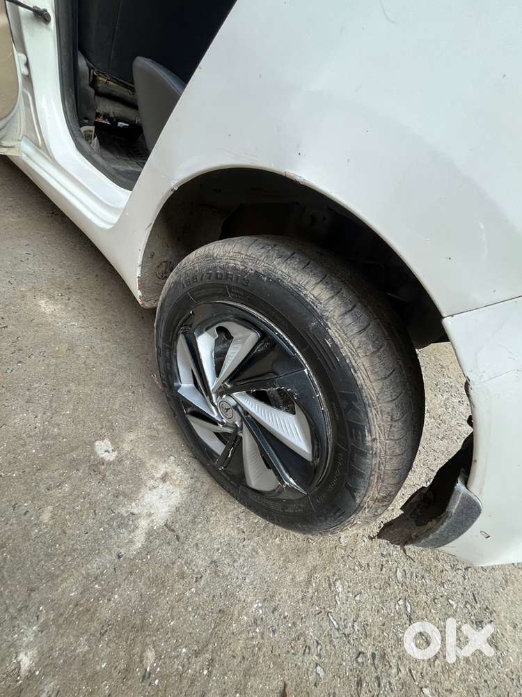 Hyundai Eon Petrol Manual 2012